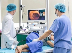 Hướng dẫn chăm sóc bệnh nhân sau mổ trĩ đúng cách