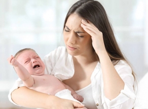 Mất ngủ sau sinh có tự khỏi được không? Cách chữa mất ngủ sau sinh như nào?