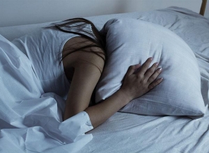 Lưu ý: Bỏ ngay 14 thói quen dưới đây nếu không muốn gặp tình trạng mất ngủ.