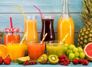 Bỏ túi 10 loại nước uống giúp đẹp da bất kì chị em nào cũng nên biết