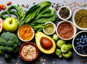 Sau mổ ung thư vú nên ăn gì để tránh tái phát?