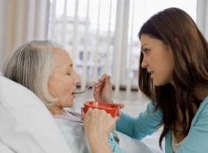 Những điều cần chú ý khi chăm sóc bệnh tai biến mạch máu não