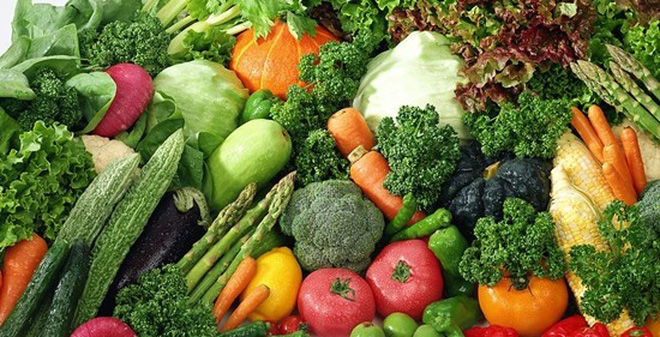 Ăn nhiều rau củ quả để chữa bệnh nóng gan