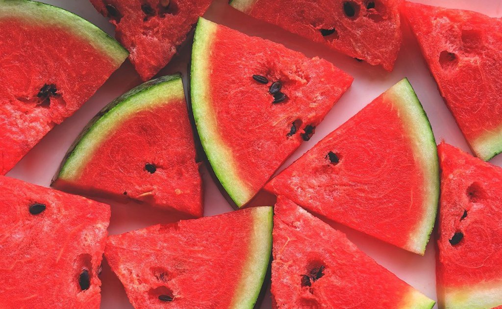 Bệnh trĩ nên ăn hoa quả gì? 12 loại hoa quả tốt cho người bệnh trĩ