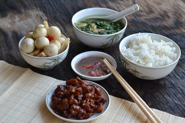 Nên ăn 2 lần cà muối trong 1 tuần là hợp lý