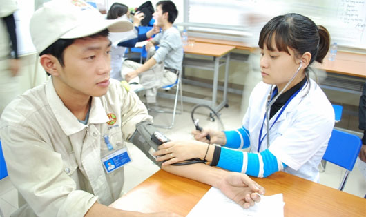 Phòng ngừa bệnh viêm gan b bằng cách tiêm chủng