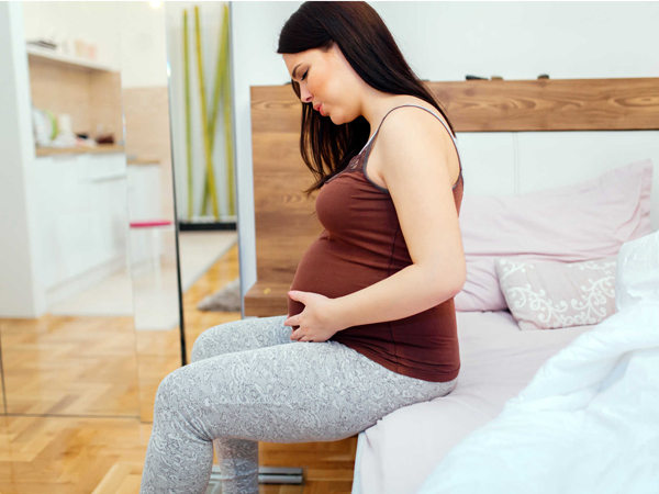 Đau khớp háng ở bà bầu có rất nhiều nguyên nhân