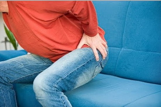 Bong sụn viền khớp háng là gì?
