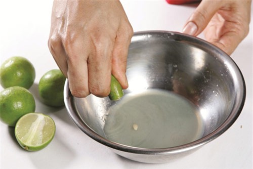Nước cót chanh trị tàn nhang hiệu quả