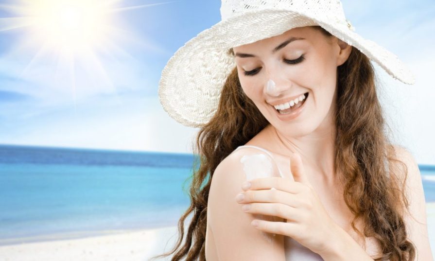 có nên dùng kem chống nắng hằng ngày không